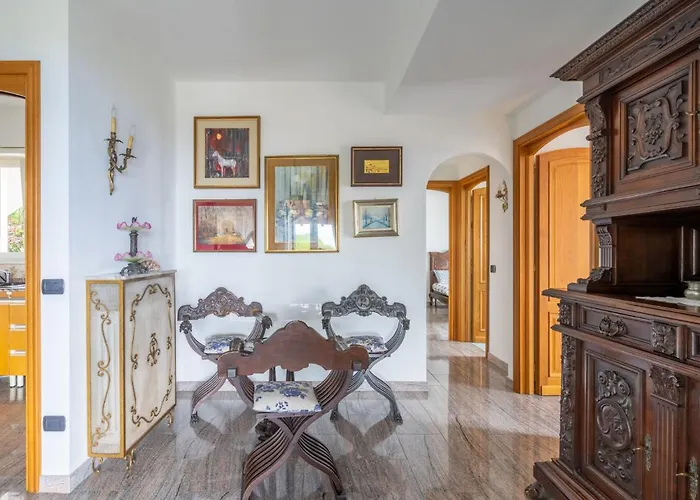 Federica-1 By Interhome Carmine